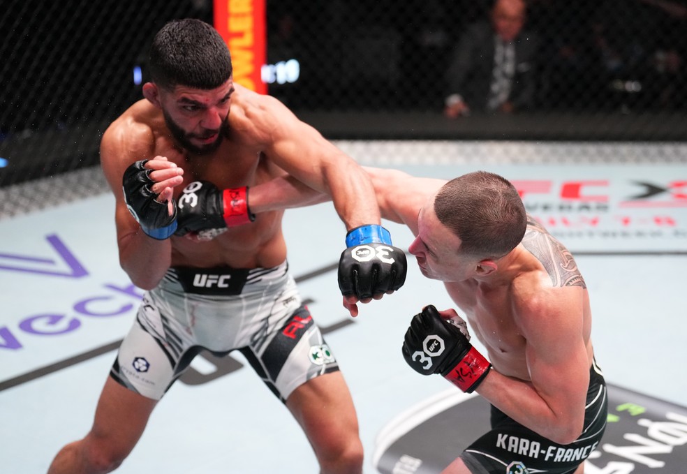 Amir Albazi venceu Kai Kara-France por decisão dividida no UFC em Las Vegas — Foto: Getty Images