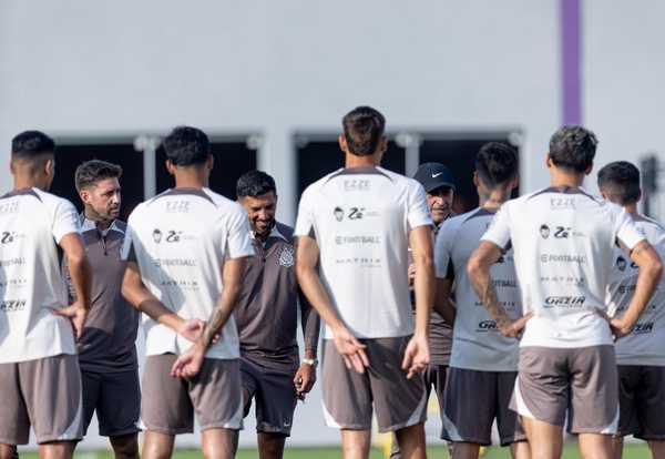 Ramón Díaz inicia preparação no Corinthians para segundo turno do Brasileirão visando permanência