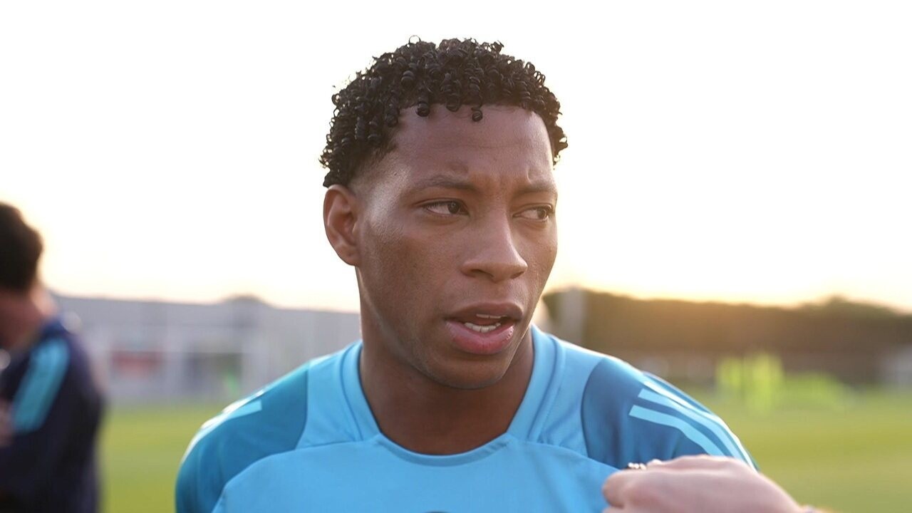 Plata revela que ausência na final foi pior momento da carreira e cobra vitória do Flamengo sobre o Pyramids