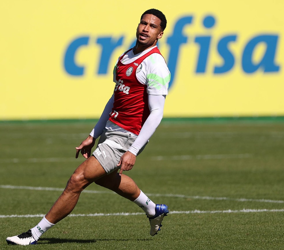 Murilo no treino do Palmeiras na última quarta-feira — Foto: Cesar Greco/Palmeiras