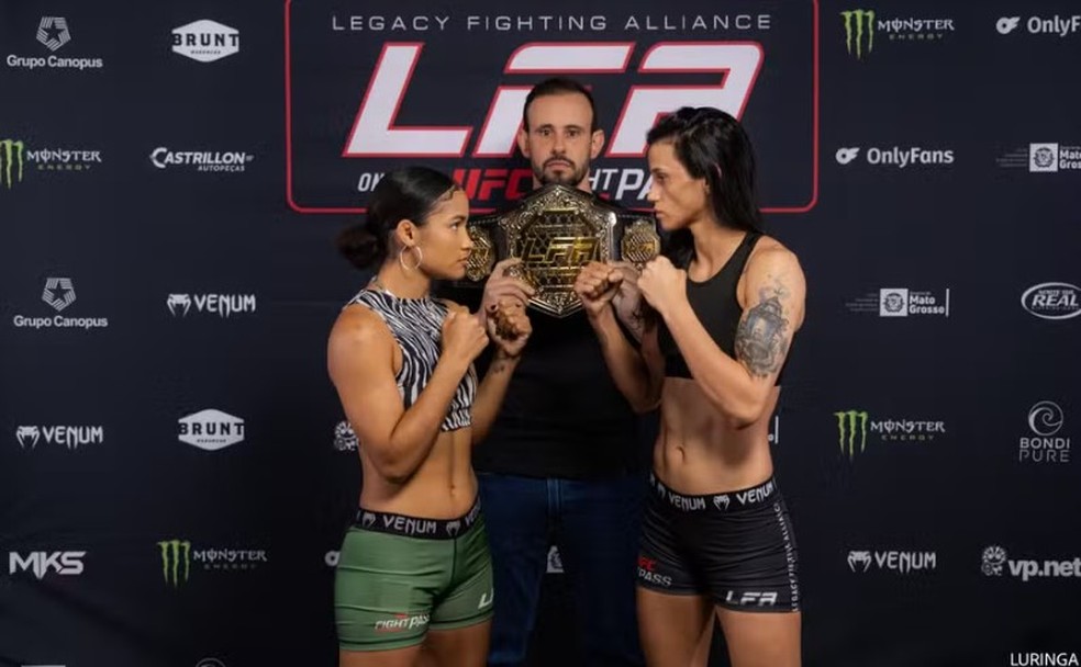 Luta principal vale cinturão mundial — Foto: Divulgação/LFA Brasil