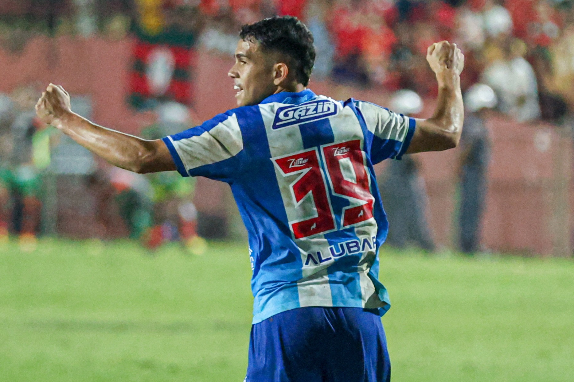 Flamengo se aproxima de acerto com revelação do Paysandu