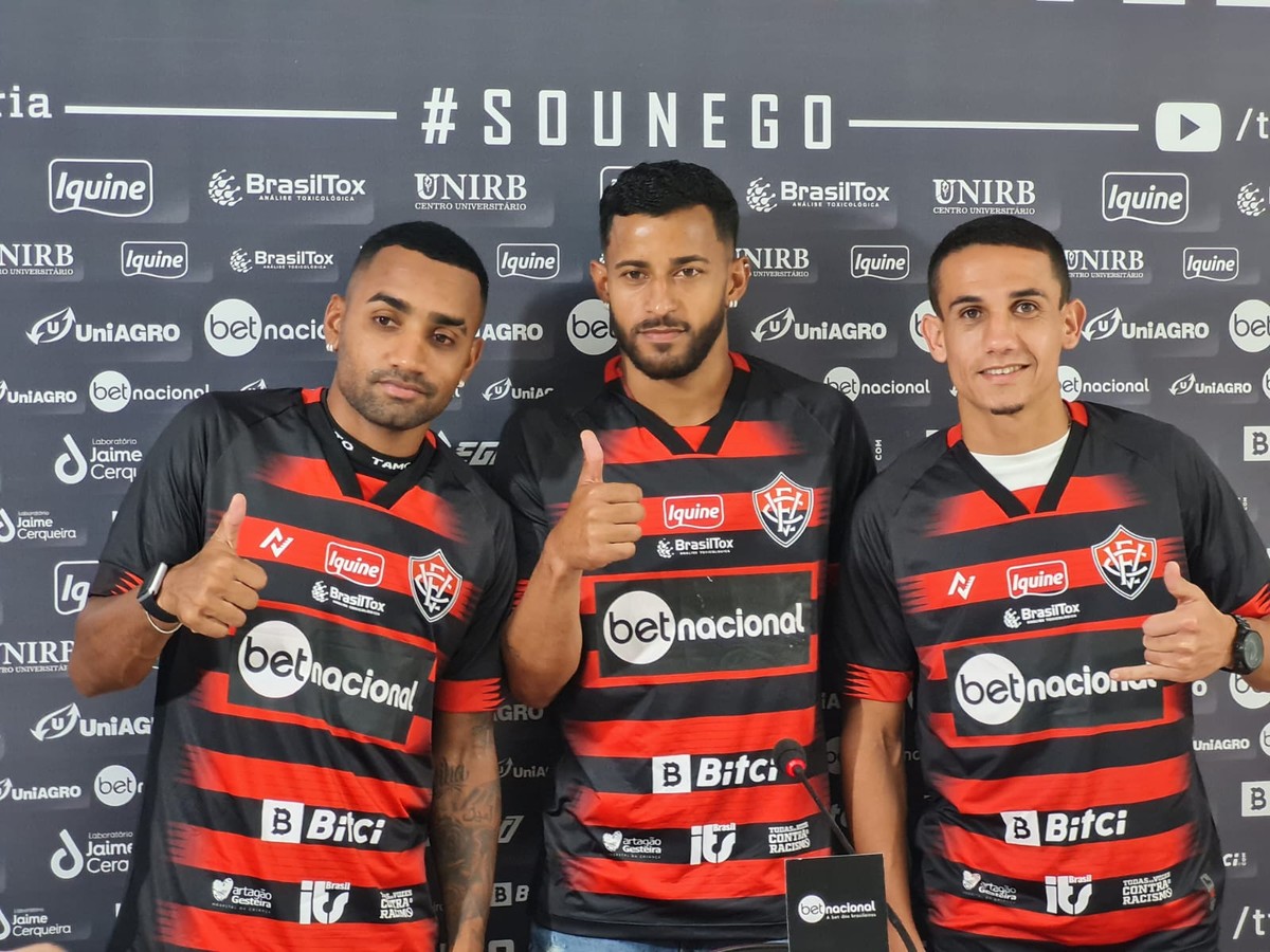 Vitória Apresenta Thiaguinho Miller E Dionísio Trio Campeão Baiano Pelo Atlético Ba Vitória Ge