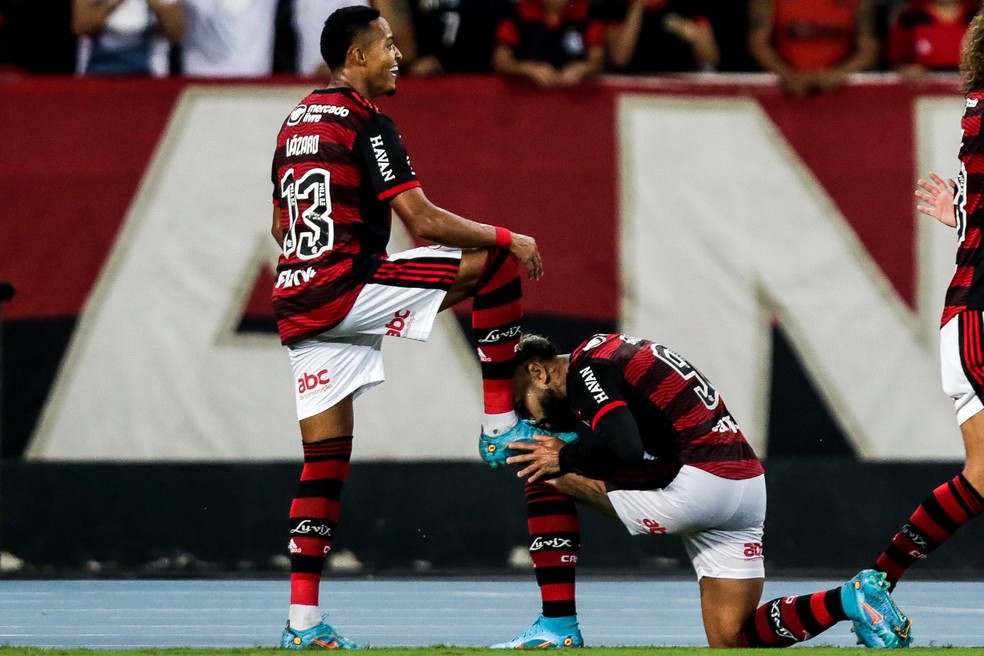Reforço do Palmeiras, Lázaro Decidiu Mundial Sub-17 e Dedica Seus Gols às Vítimas do Ninho