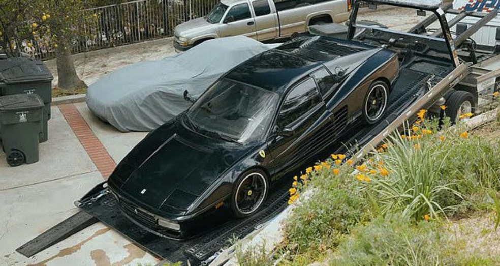 Ferrari de Michael Jordan &eacute; reencontrada por canal do Youtube &mdash; Foto: Reprodu&ccedil;&atilde;o/Curated Youtube