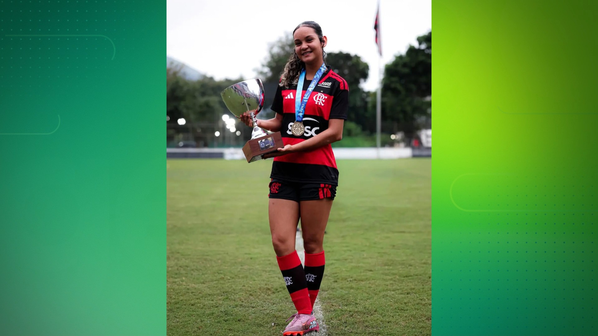 Luma Gabrielly conquista o campeonato carioca com o Flamengo Sub-17