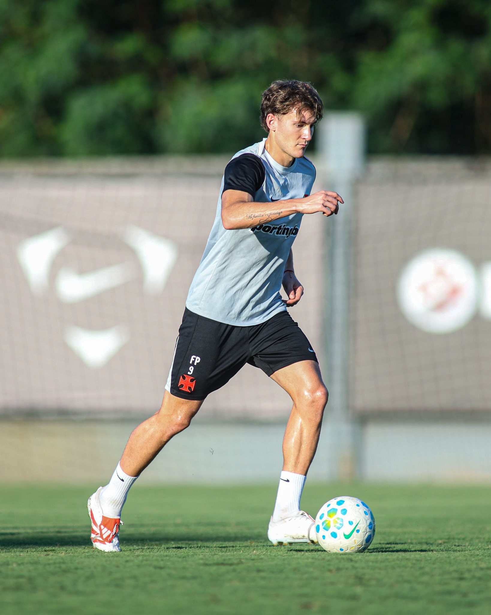 Escalação do Vasco: veja provável time para o clássico contra o Fluminense