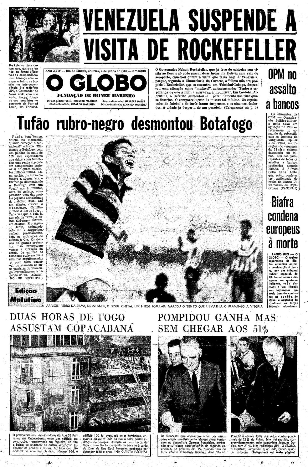 Em 1º de junho, o Flamengo ganhou jogo contra o Botafogo e um novo mascote, o urubu — Foto: Acervo O Globo