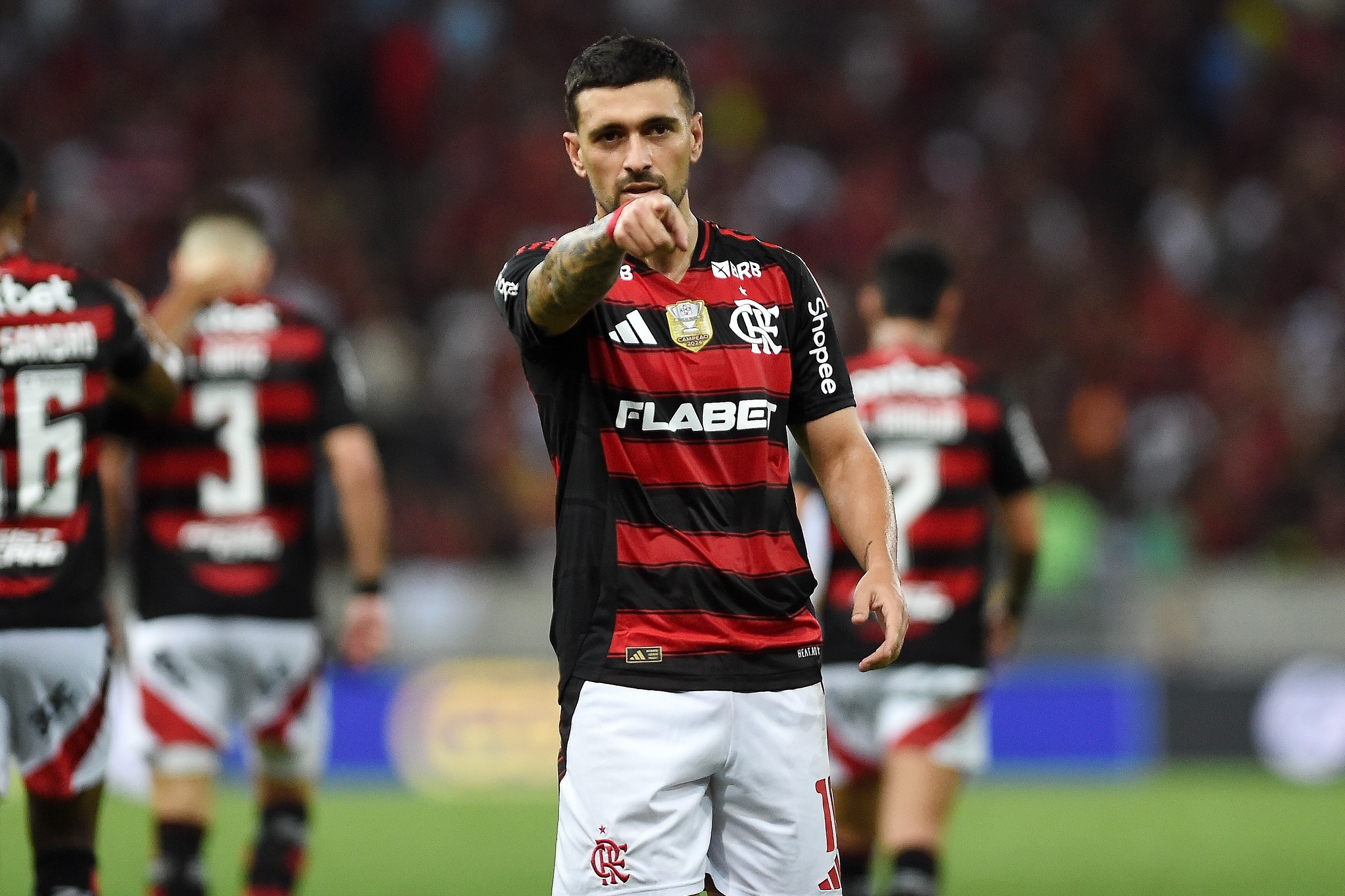 Arrascaeta mantém foco no Flamengo e deixa de lado sonho europeu