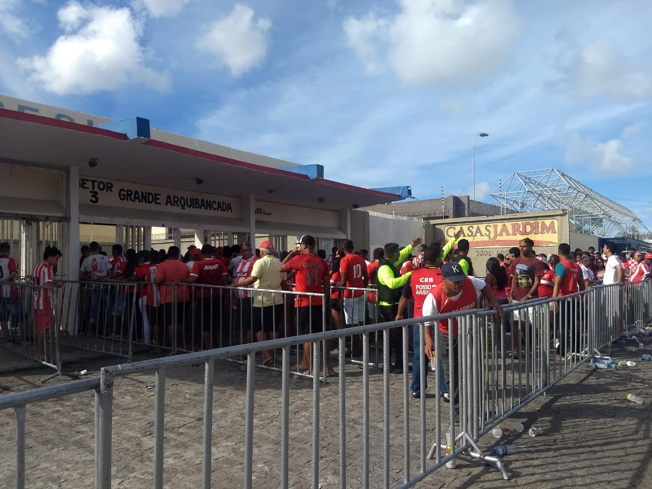 CRB esgota meia-entrada para final do Alagoano e fecha venda online