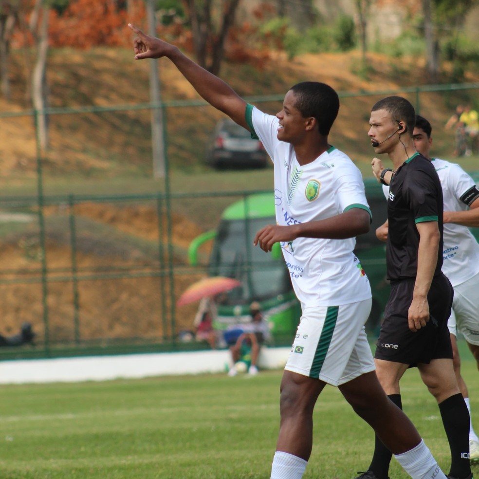 Samuel, do Porto Vitória sub-20 — Foto: Bissin