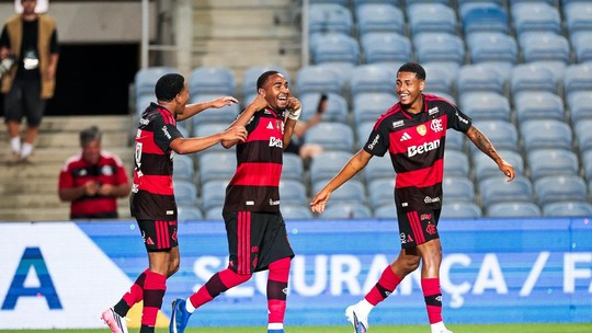 Lorran sofre desvalorização em menos de dois anos e deixa Flamengo sem vingar