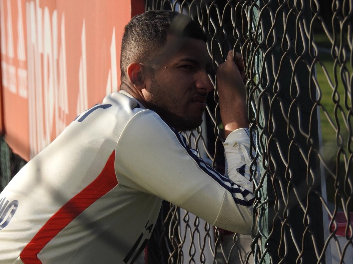 E o Rojas? Veja qual é a situação do equatoriano no São Paulo | são ...