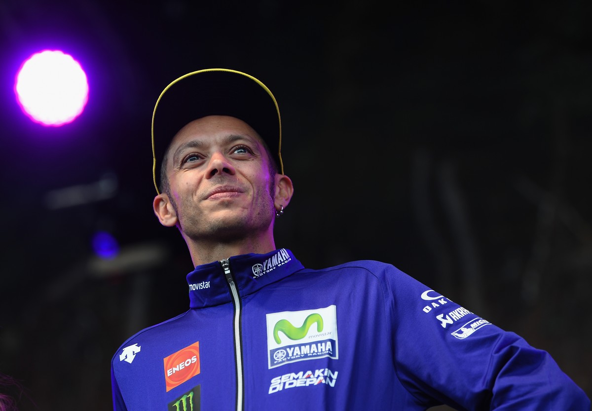Desafiado por Max, Ricciardo se inspira em Rossi: 
