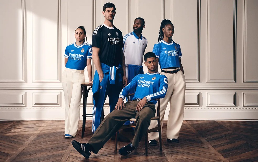 Real Madrid revela su uniforme azul para la temporada 2025/26