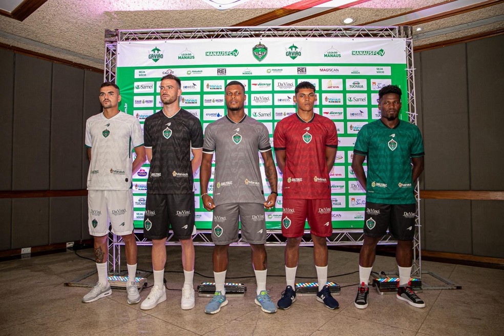 Novos uniformes do Manaus &mdash; Foto: Ismael Monteiro / Manaus FC