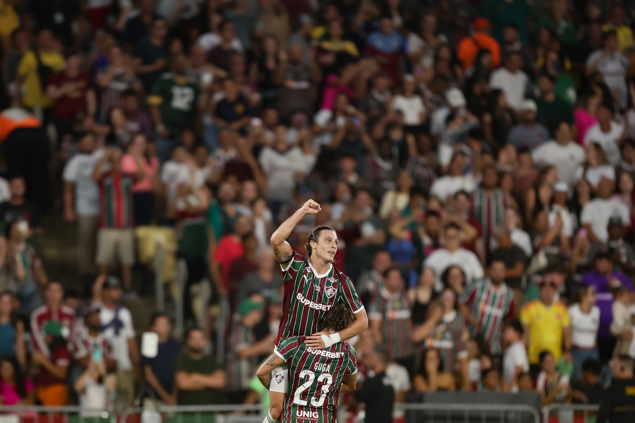 Canobbio sai das vaias aos aplausos em três dias no Fluminense: "Sou um guerreiro a mais"