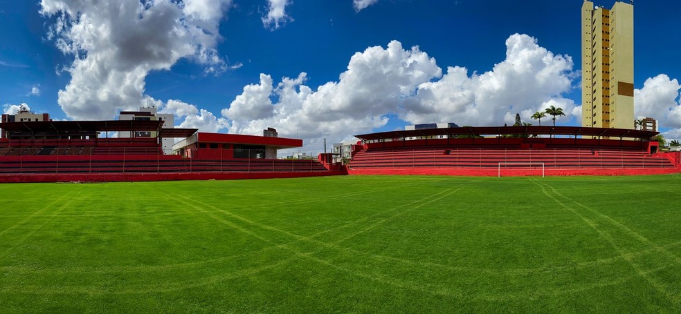 Estádio Renatão, onde o elenco do Campinense deveria ter treinado na segunda-feira — Foto: Divulgação