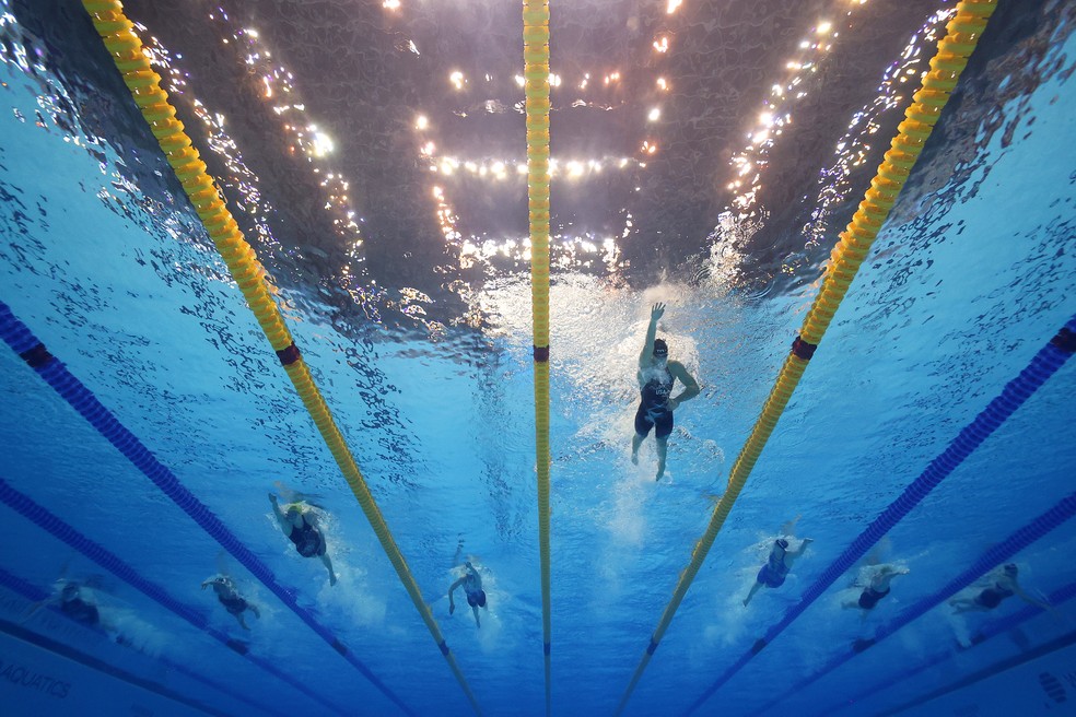 Katie Ledecky bem à frente das rivais na final dos 800m livre — Foto: Getty Images