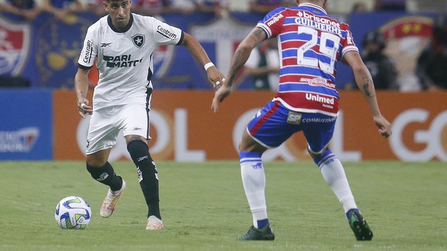 Di Plácido em Fortaleza x Botafogo