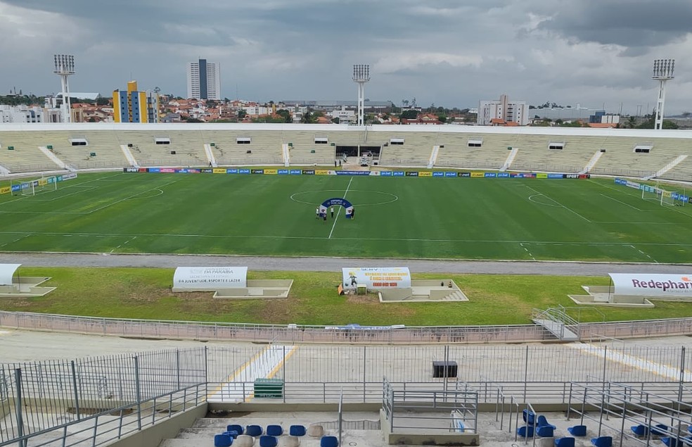 Est�dio Amig�o, em Campina Grande � Foto: M�rio Aguiar/ge