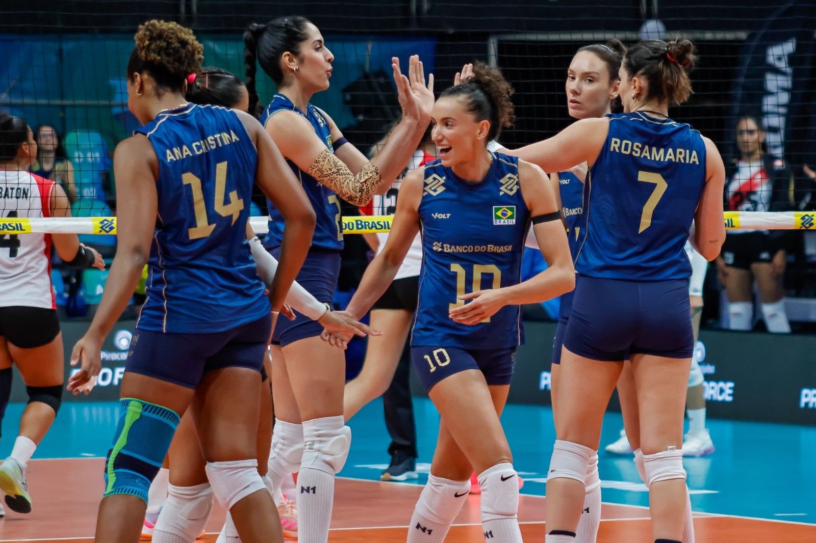 Brasil x Colômbia no Pré-Olímpico Feminino de vôlei: horário e onde assistir ao vivo