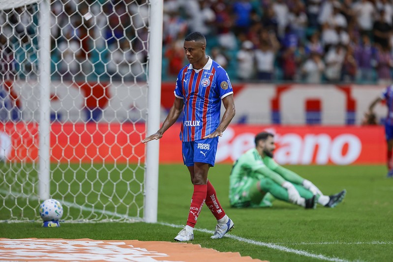 Partida entre Bahia e Internacional na Arena Fonte Nova