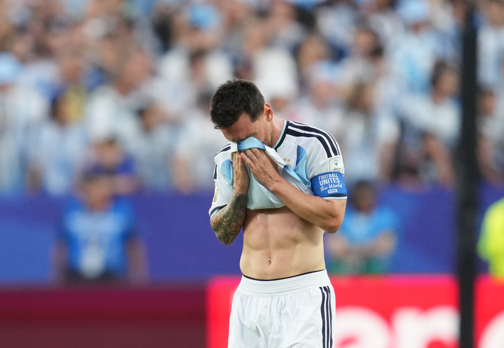 Messi chora ao comemorar gol da Argentina — Foto: Ulrik Pedersen/NurPhoto via Getty Images