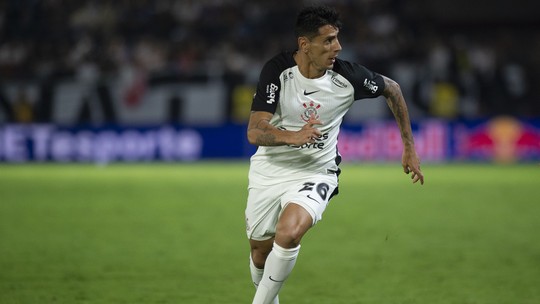 Reforços, Angileri e Zakaria Labyad chegam a São Paulo para assinar com o Corinthians