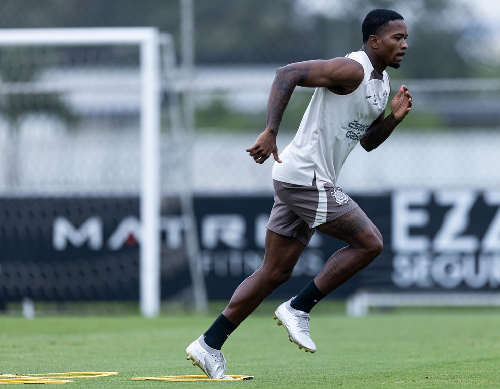 Cacá em treino do Corinthians — Foto: Rodrigo Coca/Agência Corinthians