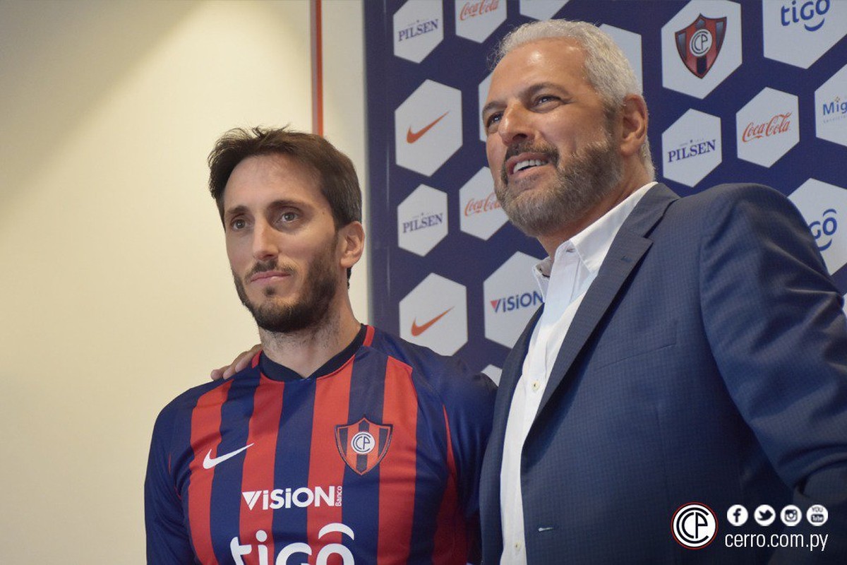 Zubeldía volta às oitavas da Libertadores no São Paulo após seis anos