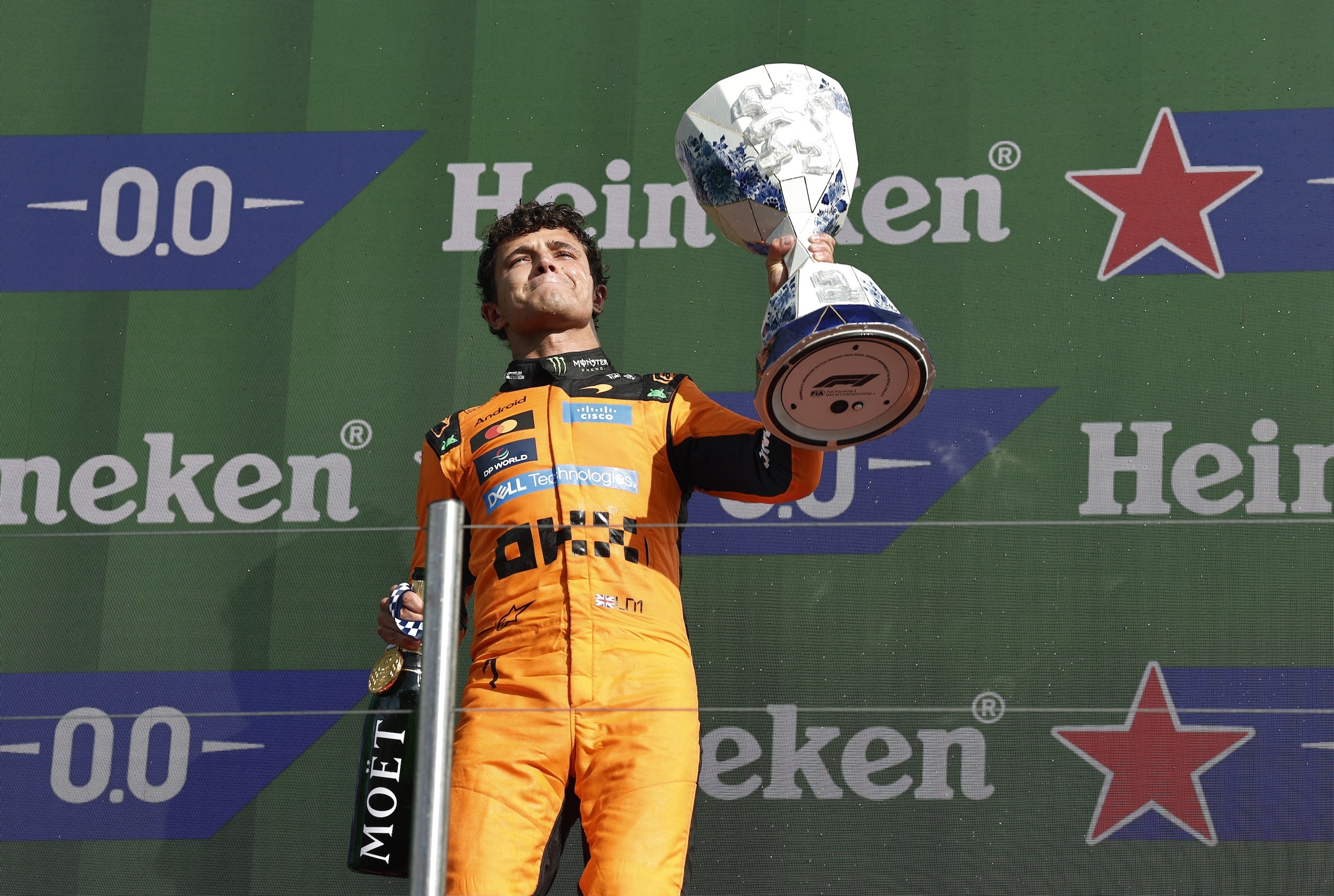 Análise: Norris faz corrida de campeão, e Mercedes impede duelo entre Antonelli e Russell