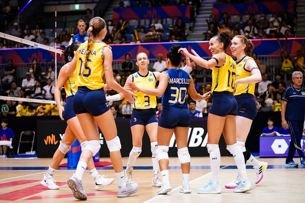 Seleção feminina de vôlei disputará as quartas de final nesta quinta-feira — Foto: divulgação