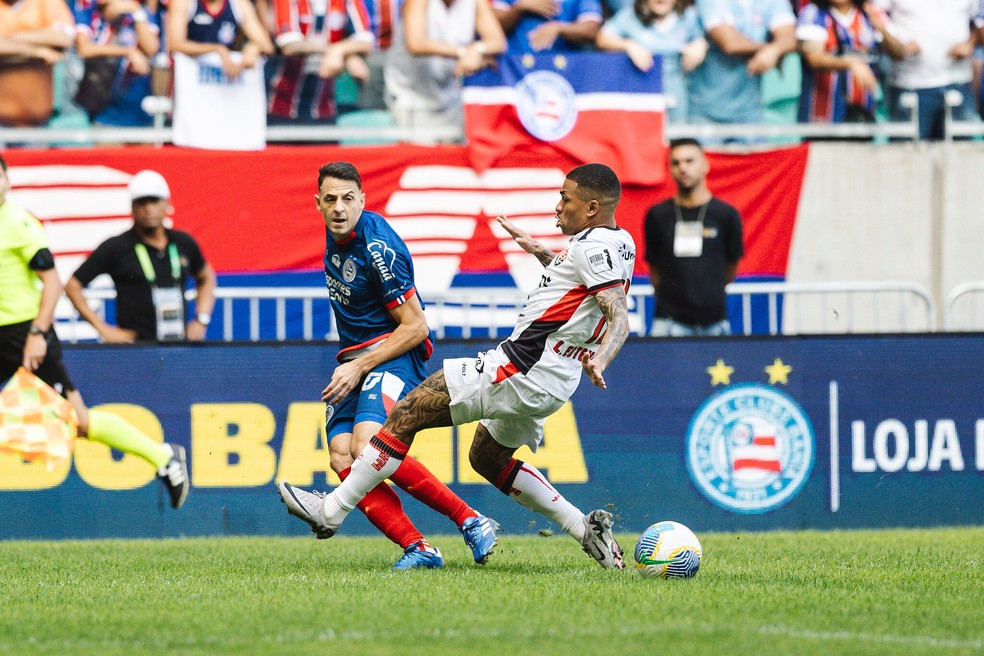 Santiago Arias e Lucas Esteves no Ba-Vi — Foto: Letícia Martins/EC Bahia