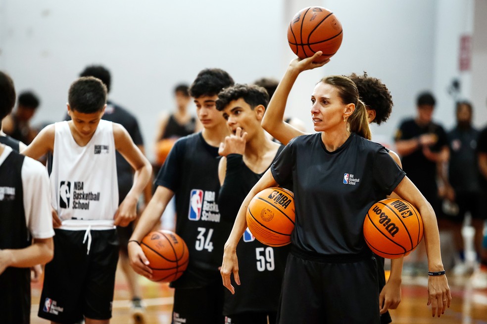 Disney contrata Helen Luz e reforça equipe para transmissões do basquete -  ESPN MediaZone Brasil
