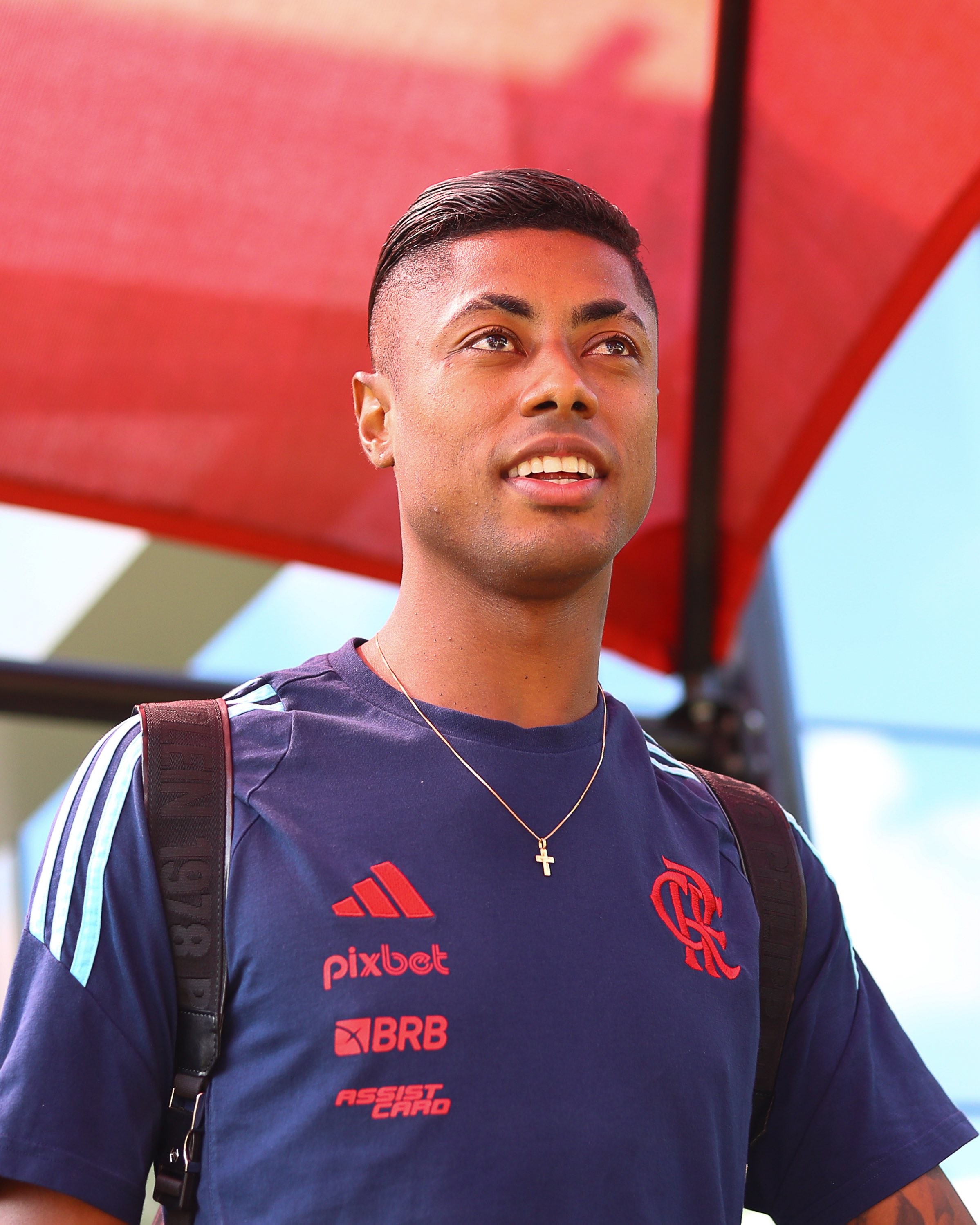 Flamengo divulga lista de relacionados com Bruno Henrique para jogo crucial.