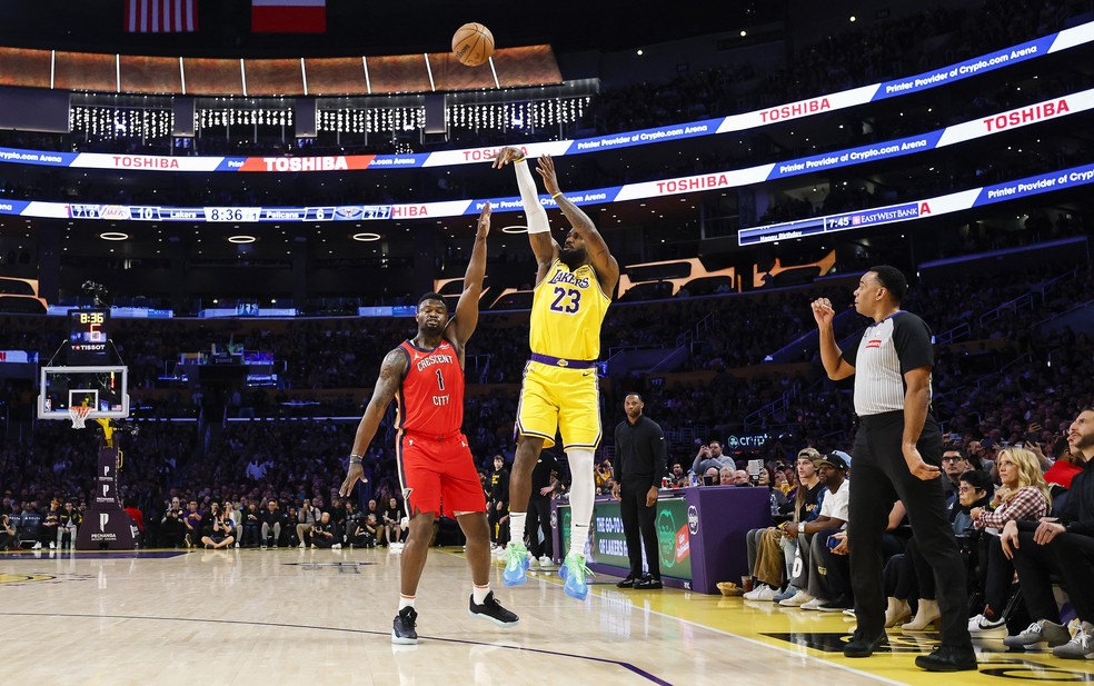 LeBron James ultrapassa a marca de 50.000 pontos na NBA — Foto: RONALD MARTINEZ / GETTY IMAGES NORTH AMERICA / Getty Images via AFP