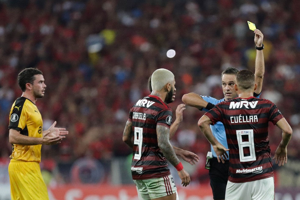 Gabigol foi expulso contra o Peñarol — Foto: RUDY TRINDADE/FRAMEPHOTO/ESTADÃO CONTEÚDO