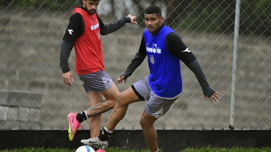 À esperabetesporte brazilJeh, Ponte tem um retorno e um desfalque por suspensão para o dérbi