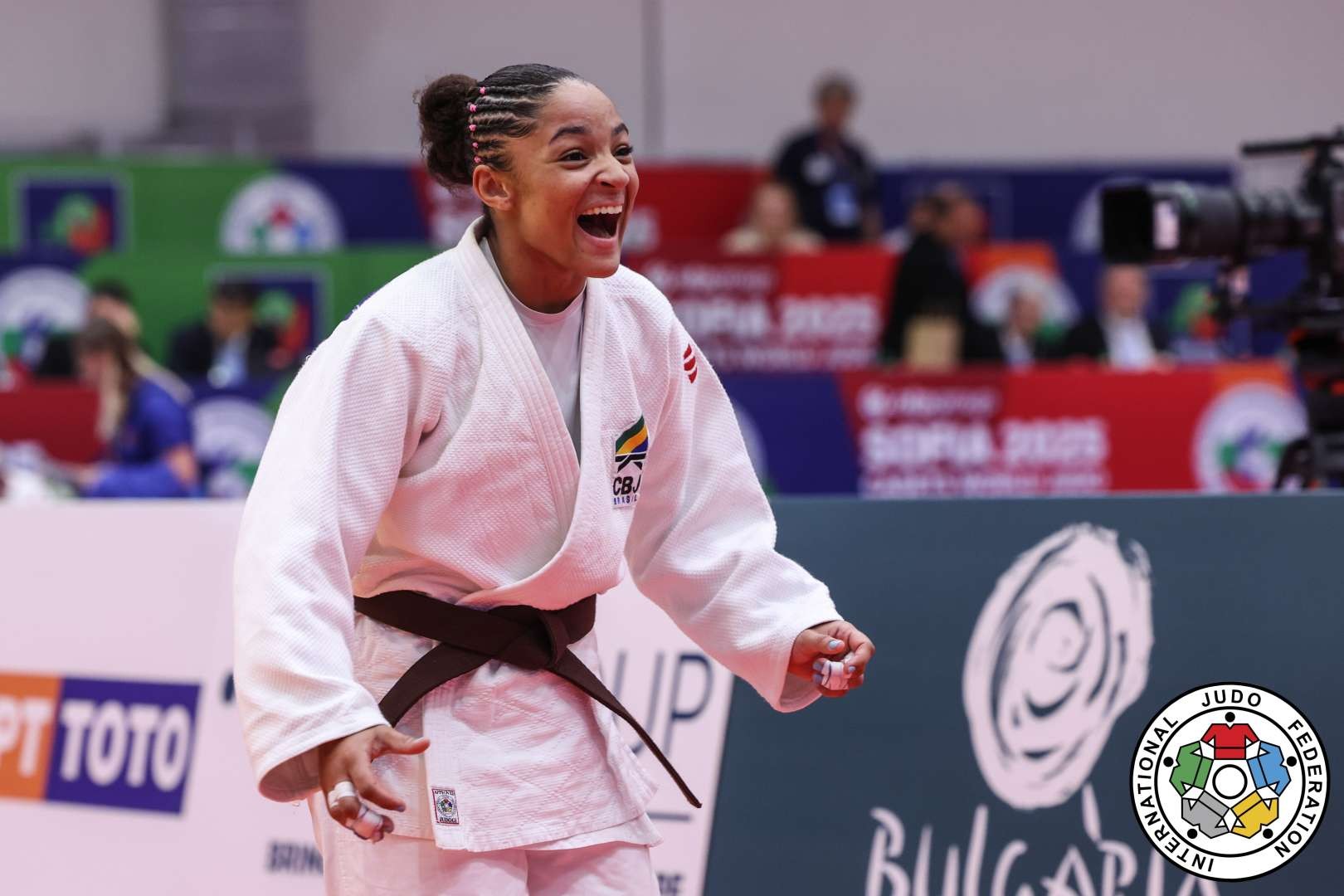 Brasileira Clarisse Vallim é bicampeã mundial cadete de judô