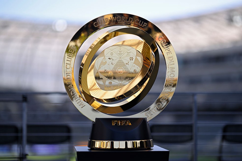 O trofu da Copa do Mundo de Clubes 2025  Foto: Getty Images