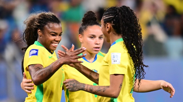 Brasil x Coreia do Sul gol Ludmila