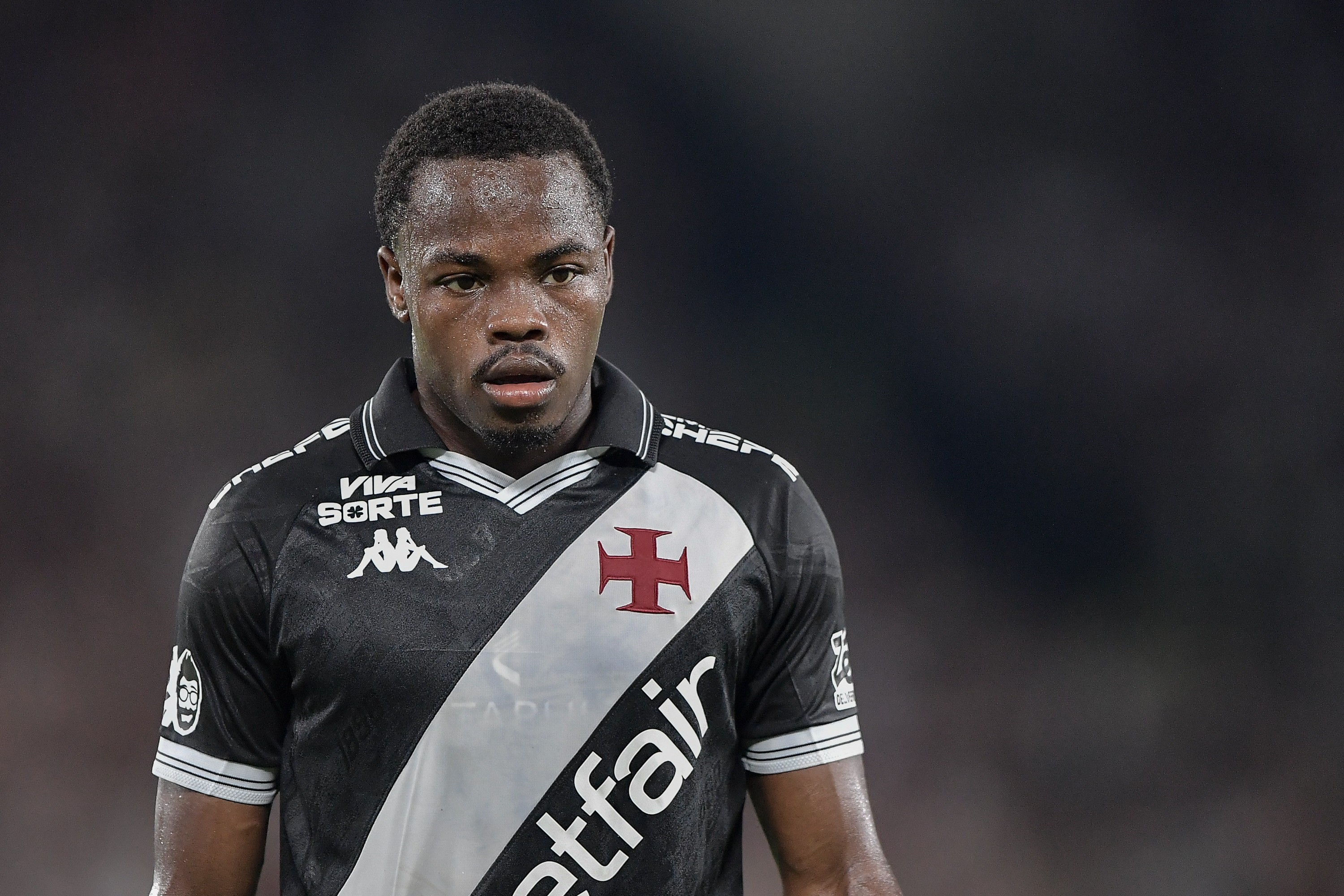 Vasco acerta a compra de Andrés Gómez em definitivo | Ge