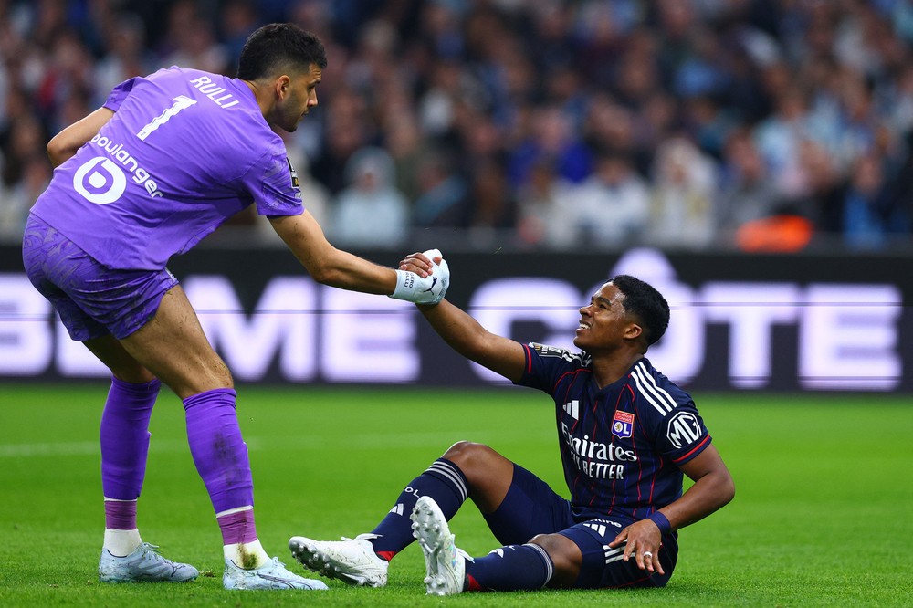 Giresse cobra protagonismo de Endrick após derrota do Lyon para o Marseille