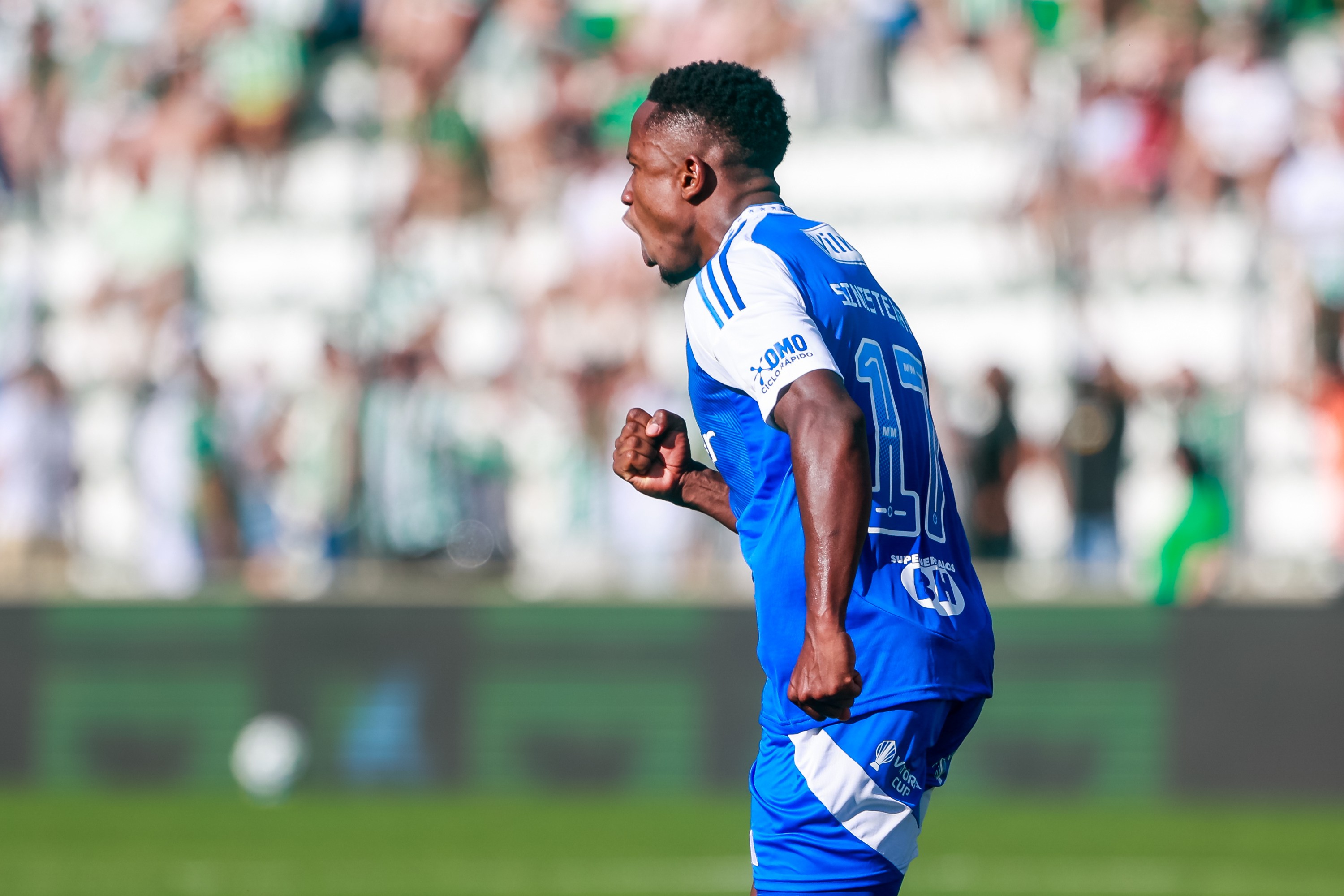 Plano do Cruzeiro: reabilitar jogador Sinisterra, explica Jardim.