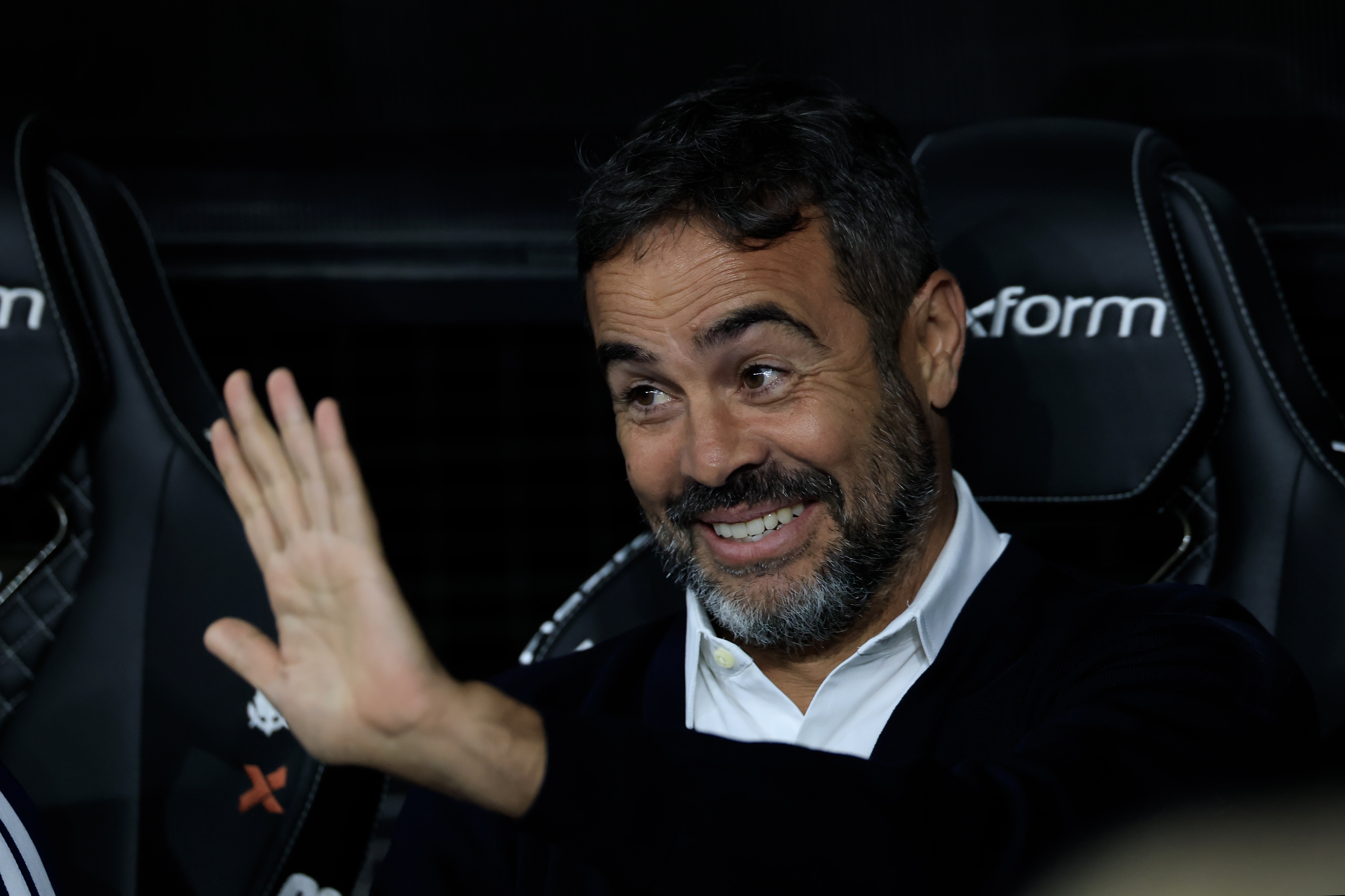Cruzeiro aposta em jovens e surpreende ao vencer Corinthians na NeoQuímica Arena