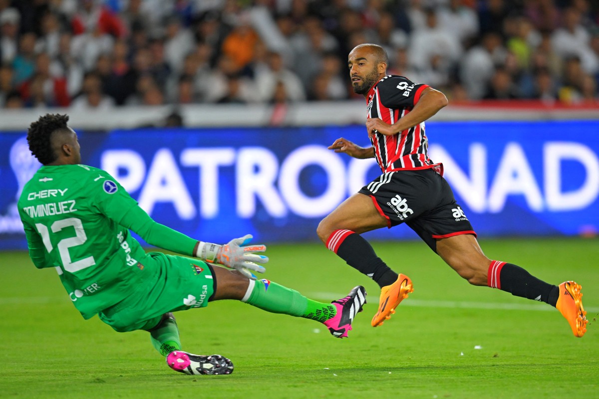 Análise: Lucas deixa São Paulo vivo na Sul-Americana e mostra de novo por que está em outro patamar