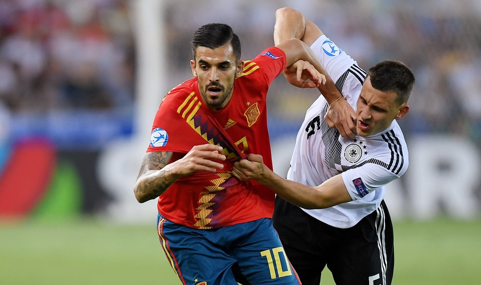 Espanha derruba sensação Alemanha na semi e dá à Copa campeão