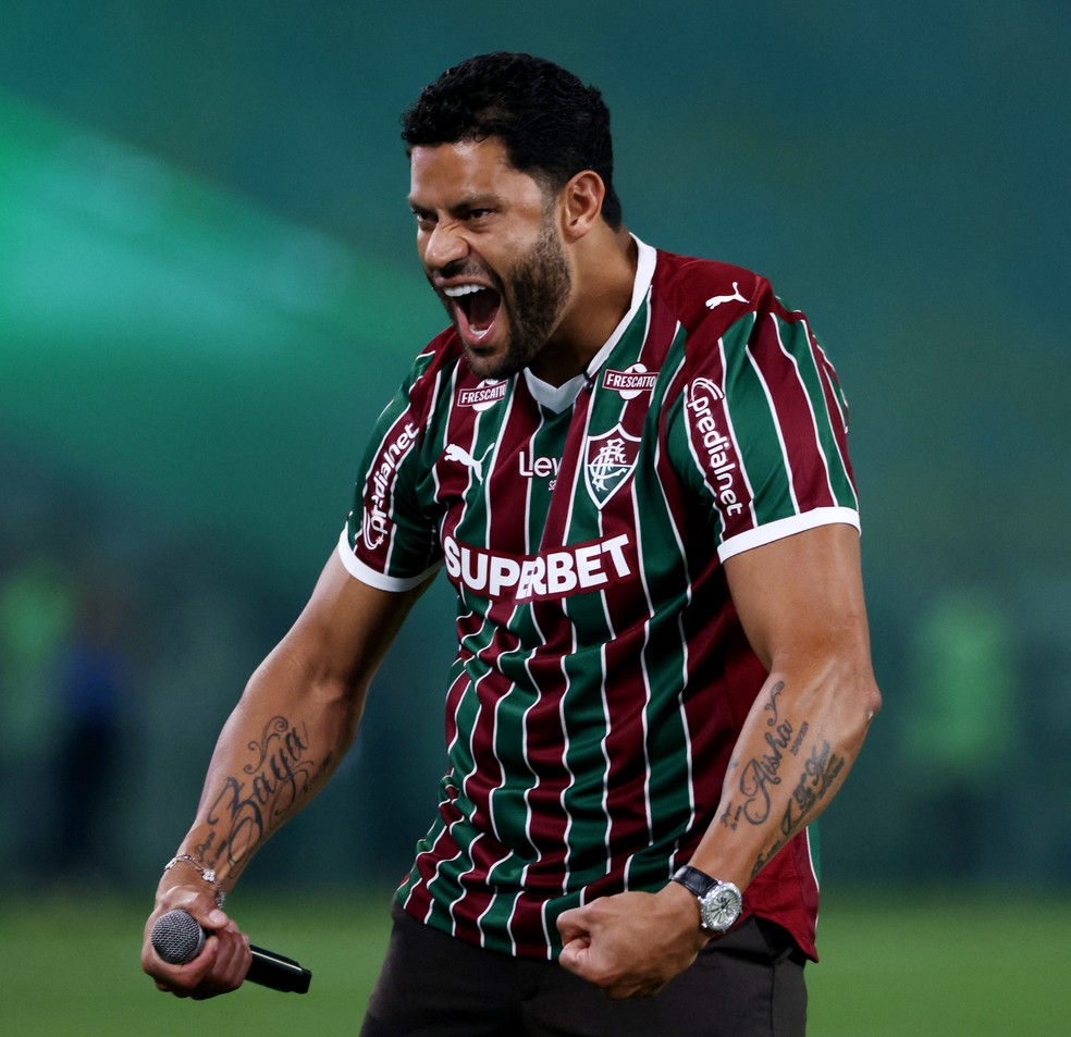 Estreia de Hulk pelo Fluminense ganha nova data e local