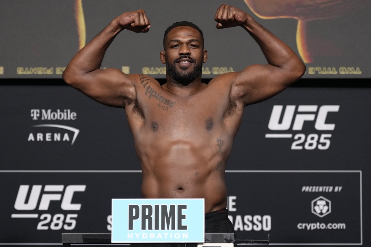 Jon Jones admite enfrentar Poatan "Maior luta que o UFC pode fazer" combate ge